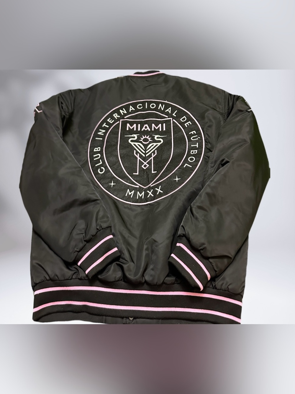 Club Internacional de Fútbol Miami Black and Pink Bomber Jacket M - Picture 1 of 10